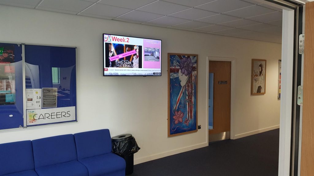 Sedao digital signage solution in a secondary school